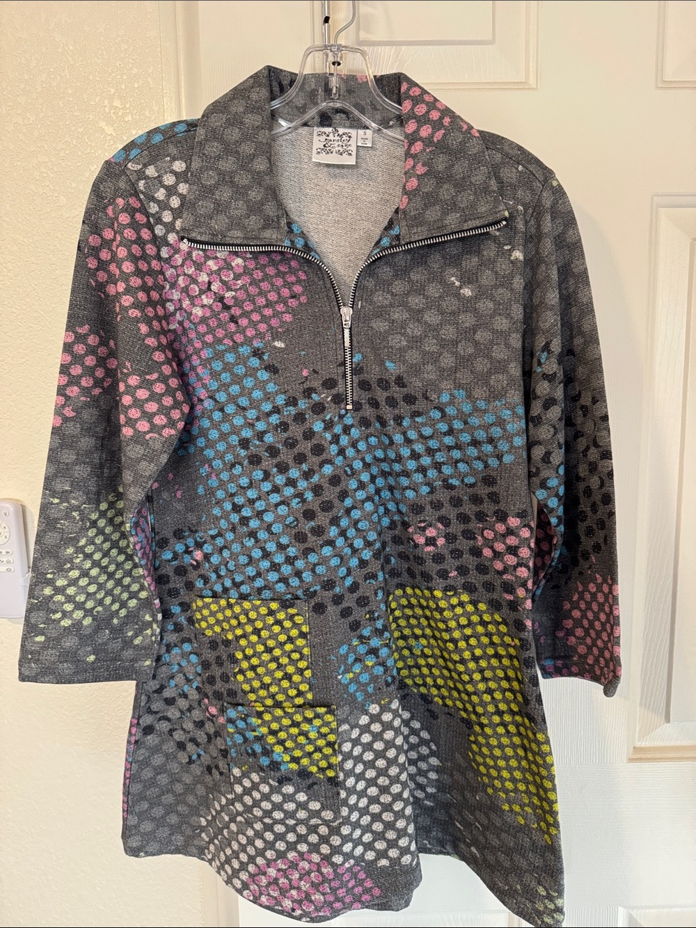 Women’s Grey Zip-Neck Pullover Sweater with Multicolor Dot Print